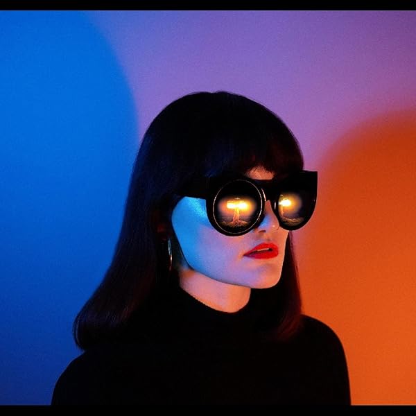 Amazon.co.jp: Blood Red Shoes(Deluxe Edition): ミュージック